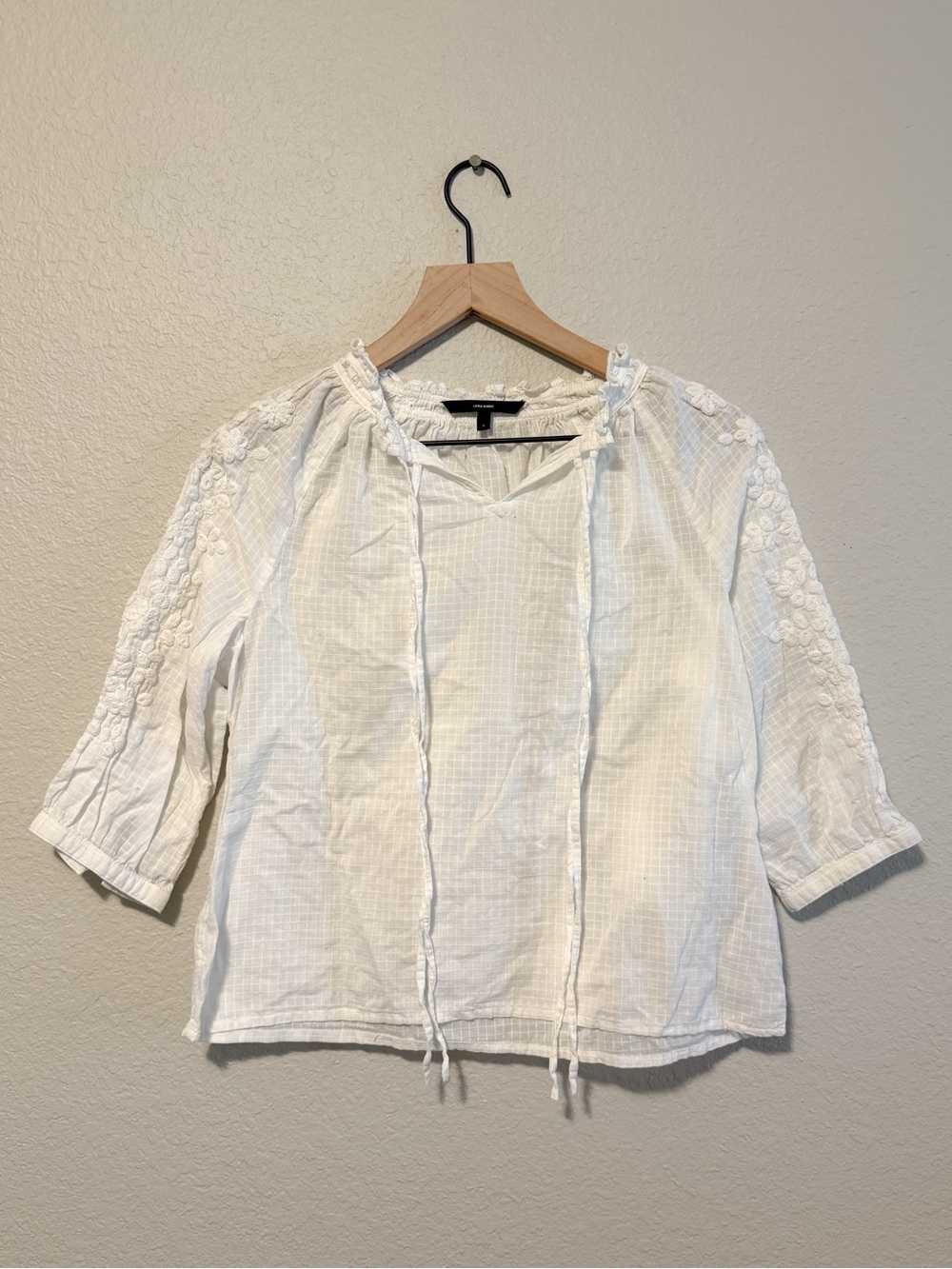 100% Cotton White Detailed Blouse size Small